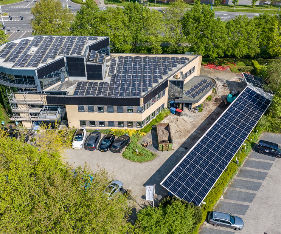 Bedrijfsbezoek aan Ultraware: Van bestaand pand naar energiepositief vastgoed - ervaar het Comforest-concept