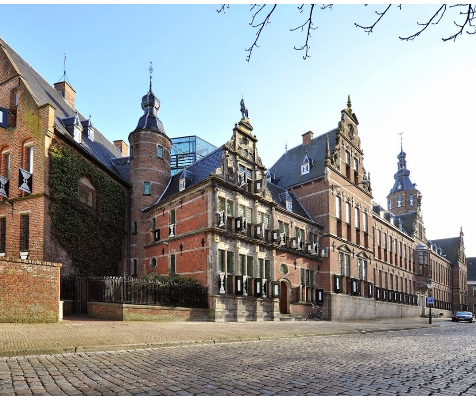 Gronings bestuur in gesprek met gedeputeerde