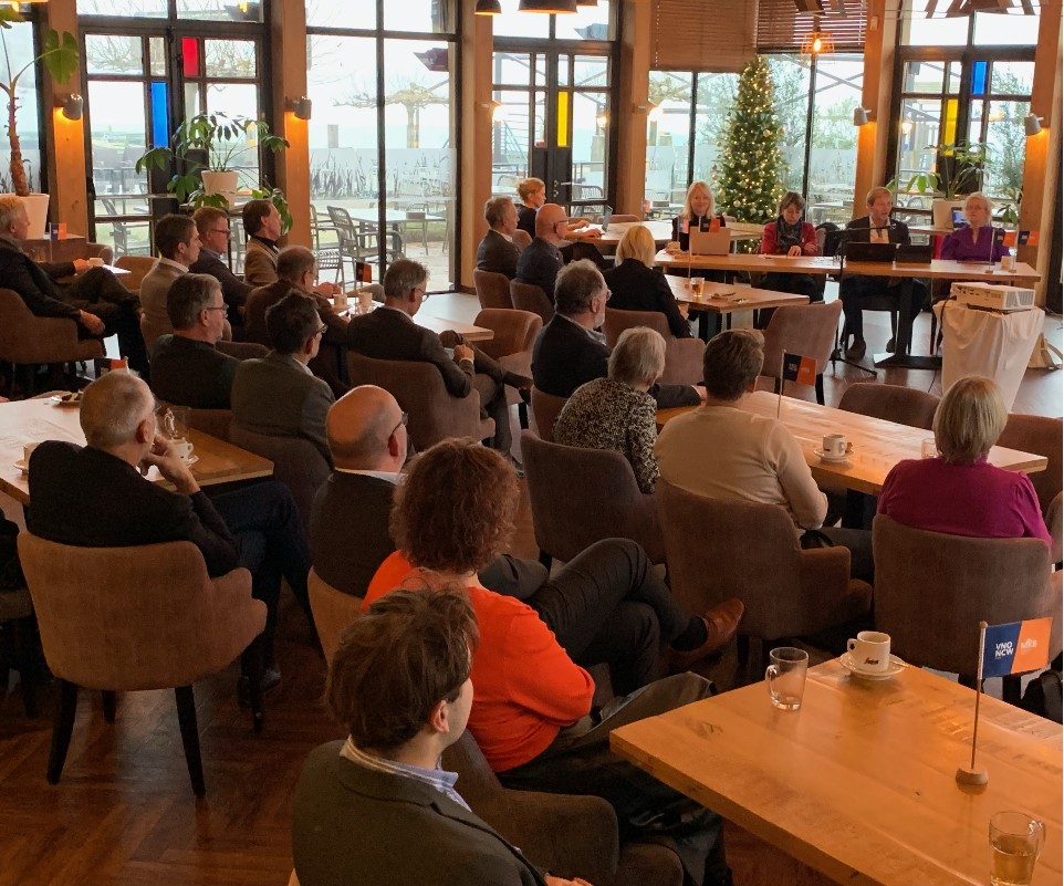 Afbeelding: Algemene Ledenvergadering met Eindejaarsborrel